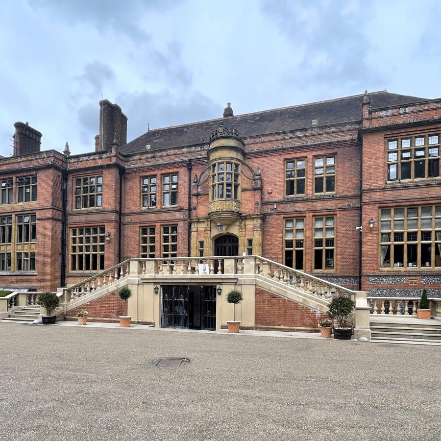 Installation of our premium tier Envoy 350 deluxe at Woldingham School